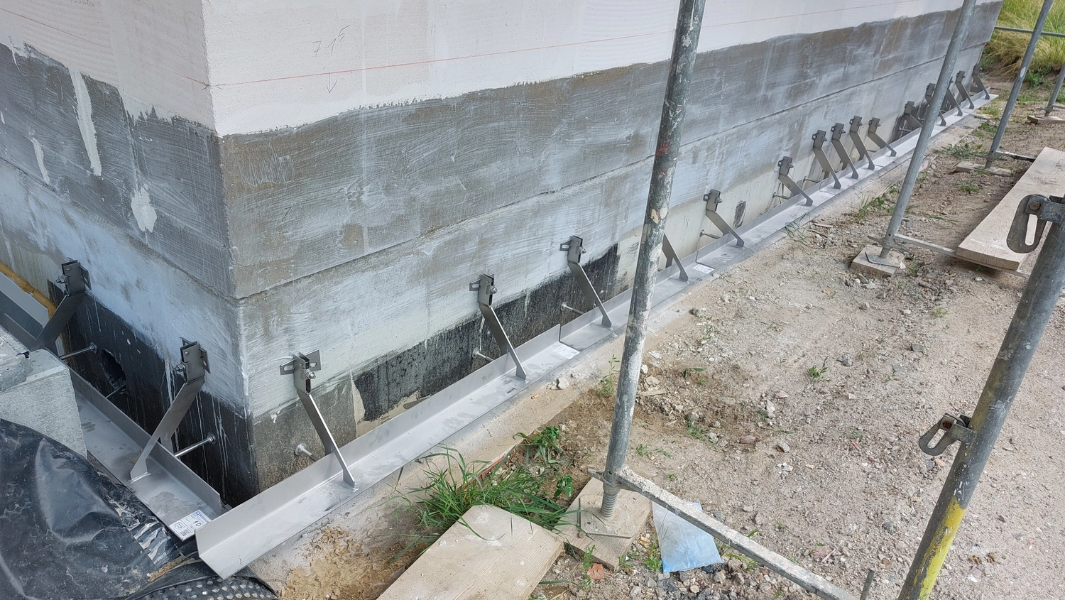 Albrecht Eschrich – Fassaden-Klinkerbau – ein Einfamilienhaus im Bau.